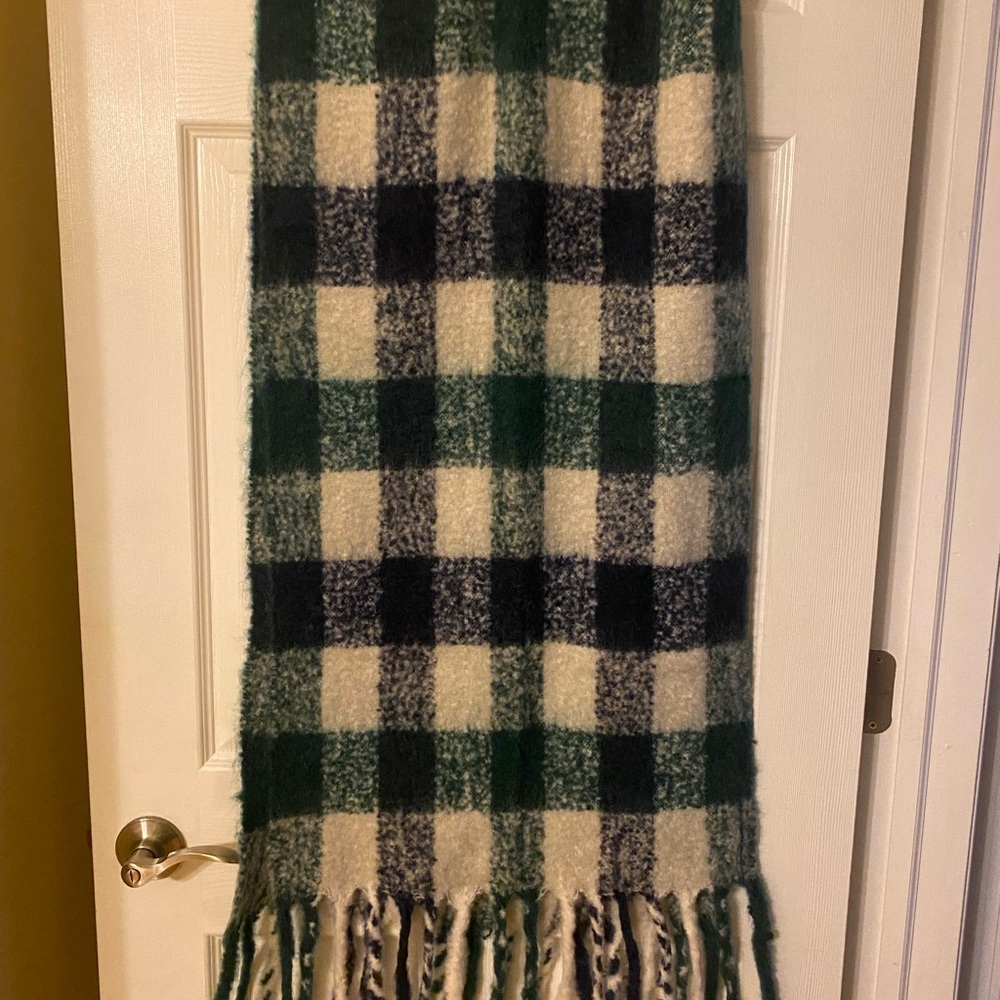 NWT Ted Baker Scarf